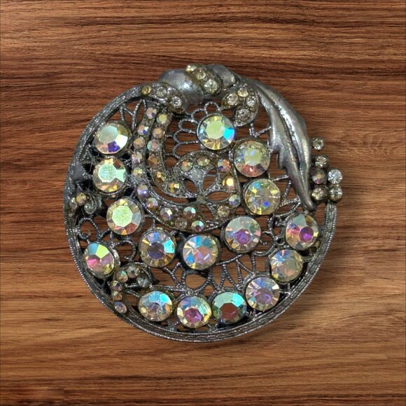 Vintage Circular Rhinestone Brooch Silver Filigree Aurora Borealis Stones 2 Inch - Picture 1 of 8